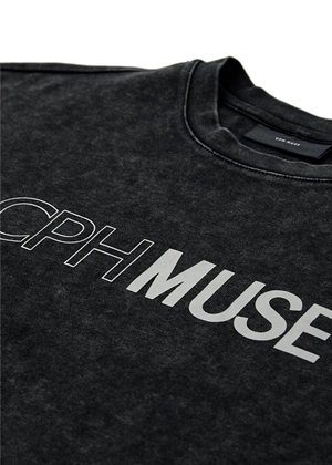 Muse Logo short tee Sort Copenhagen Muse 